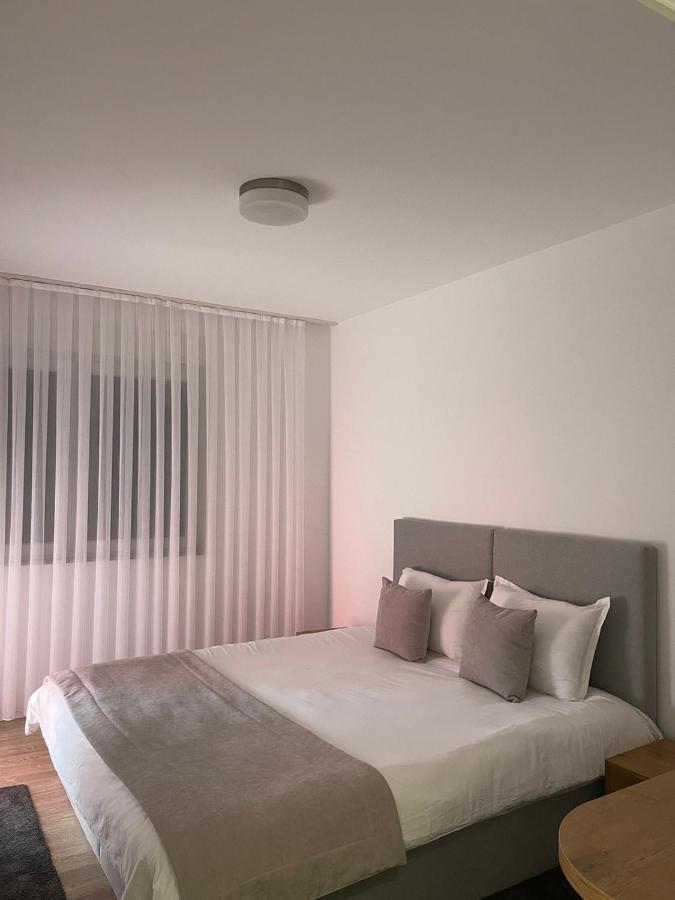 Airstay Pristina Extérieur photo