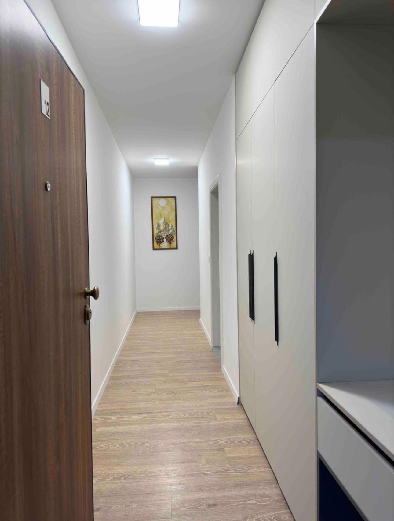 Airstay Pristina Extérieur photo