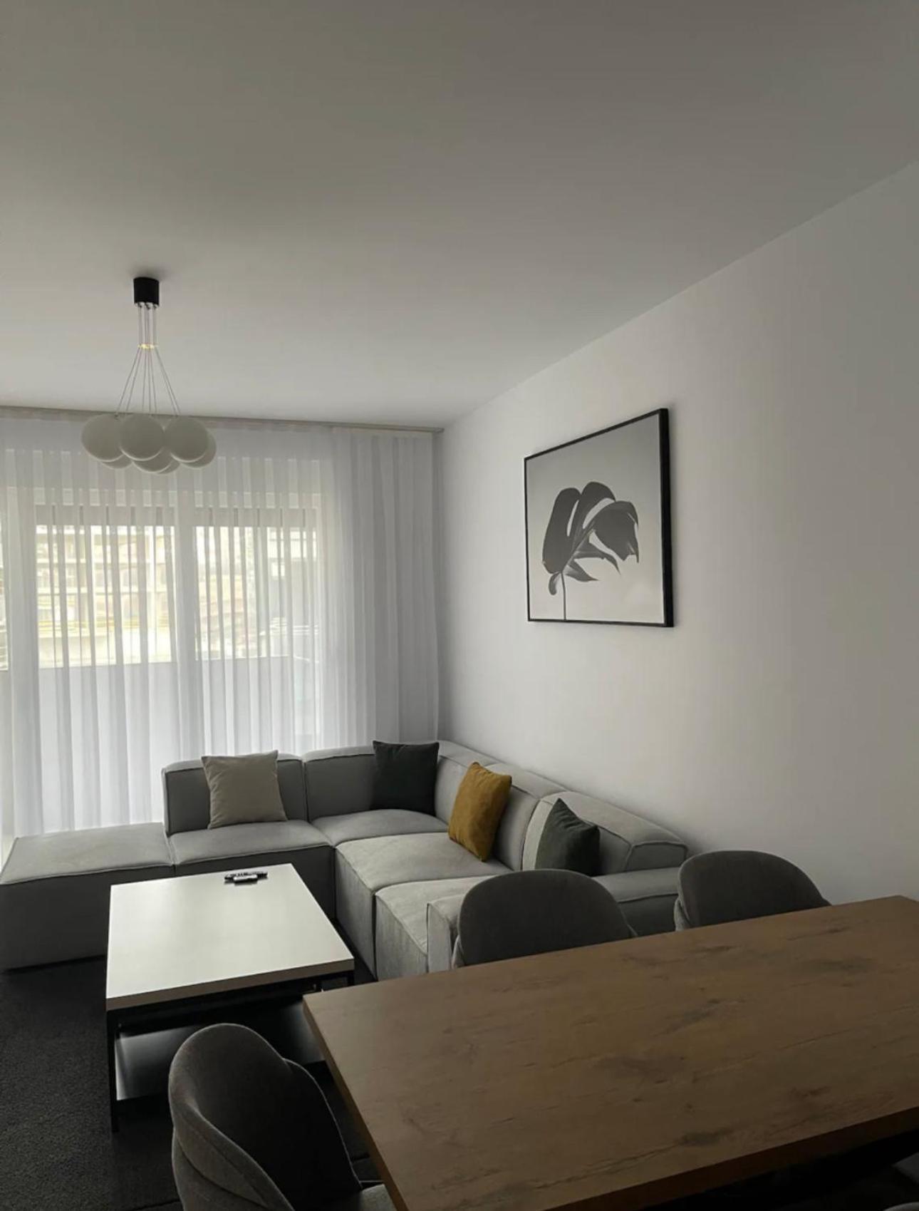 Airstay Pristina Chambre photo