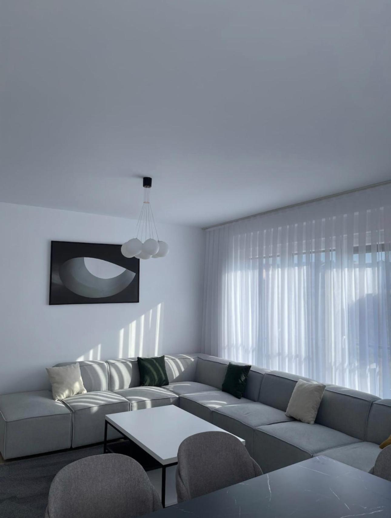 Airstay Pristina Chambre photo