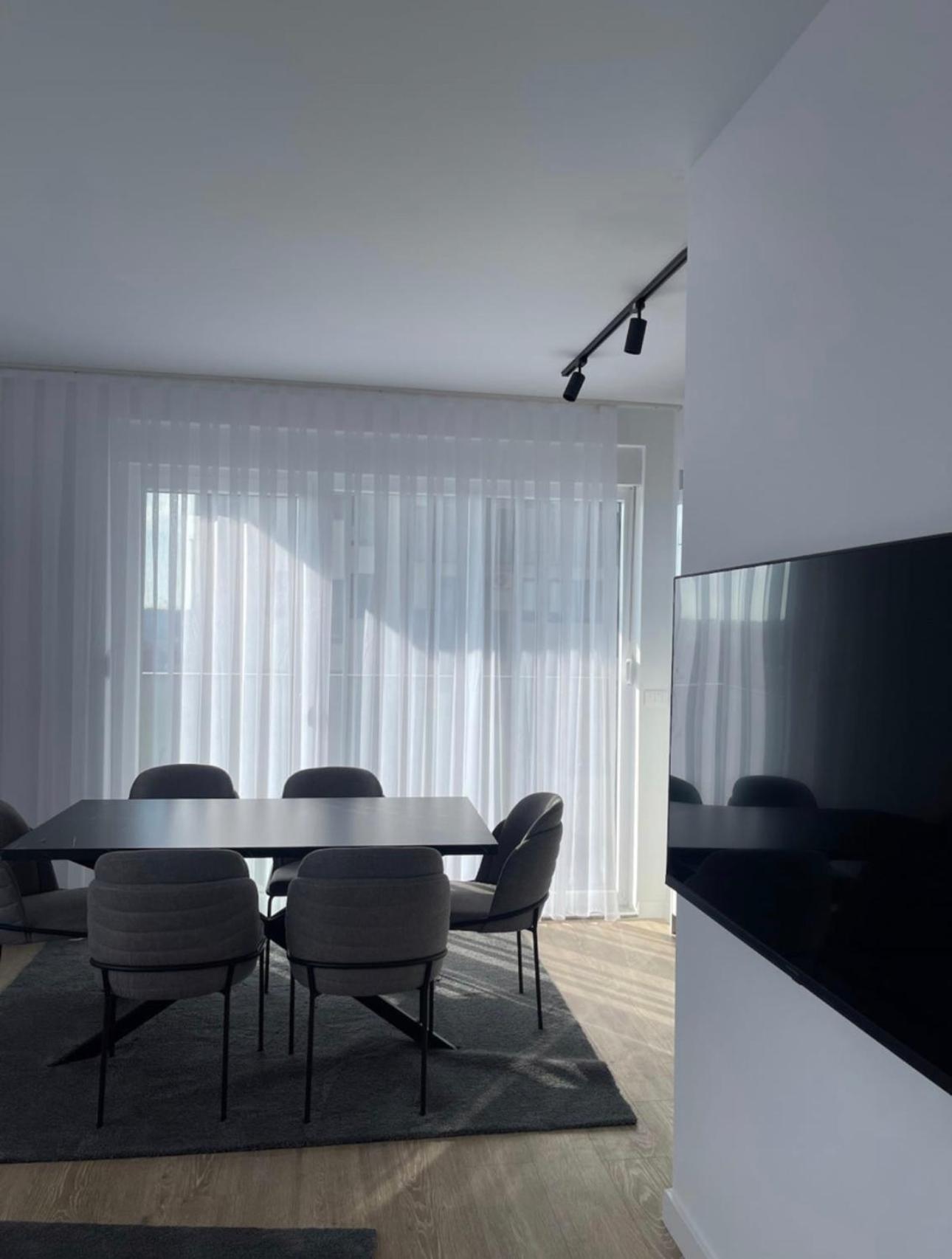 Airstay Pristina Chambre photo