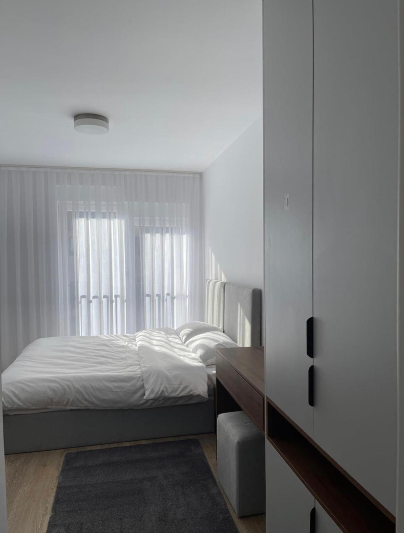 Airstay Pristina Extérieur photo