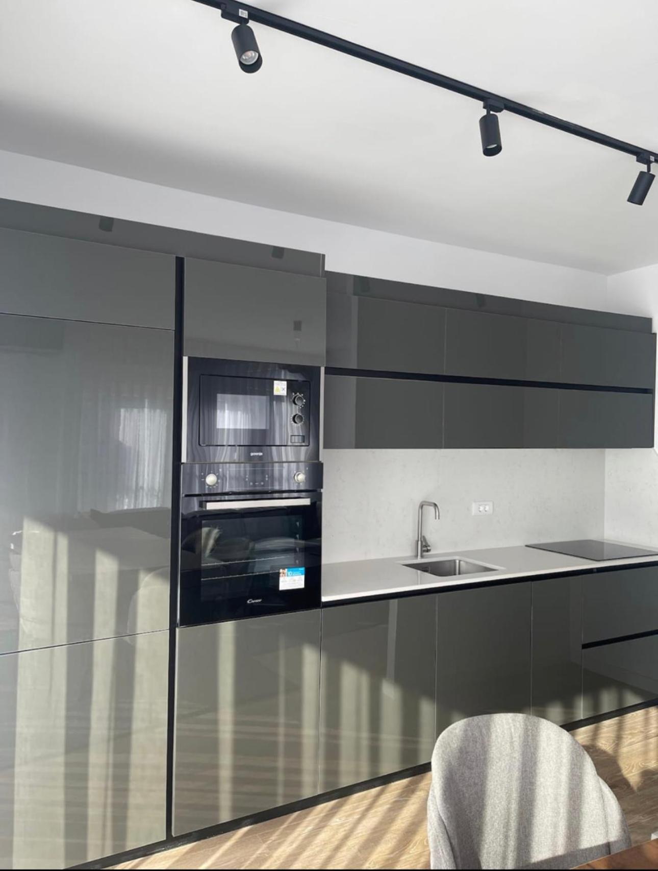 Airstay Pristina Extérieur photo